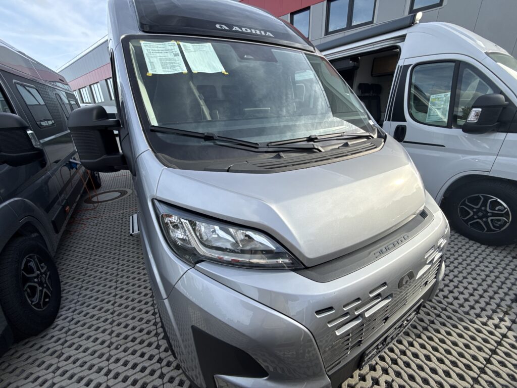 ADRIA 640 SLB TWIN 60Y JUBILEE