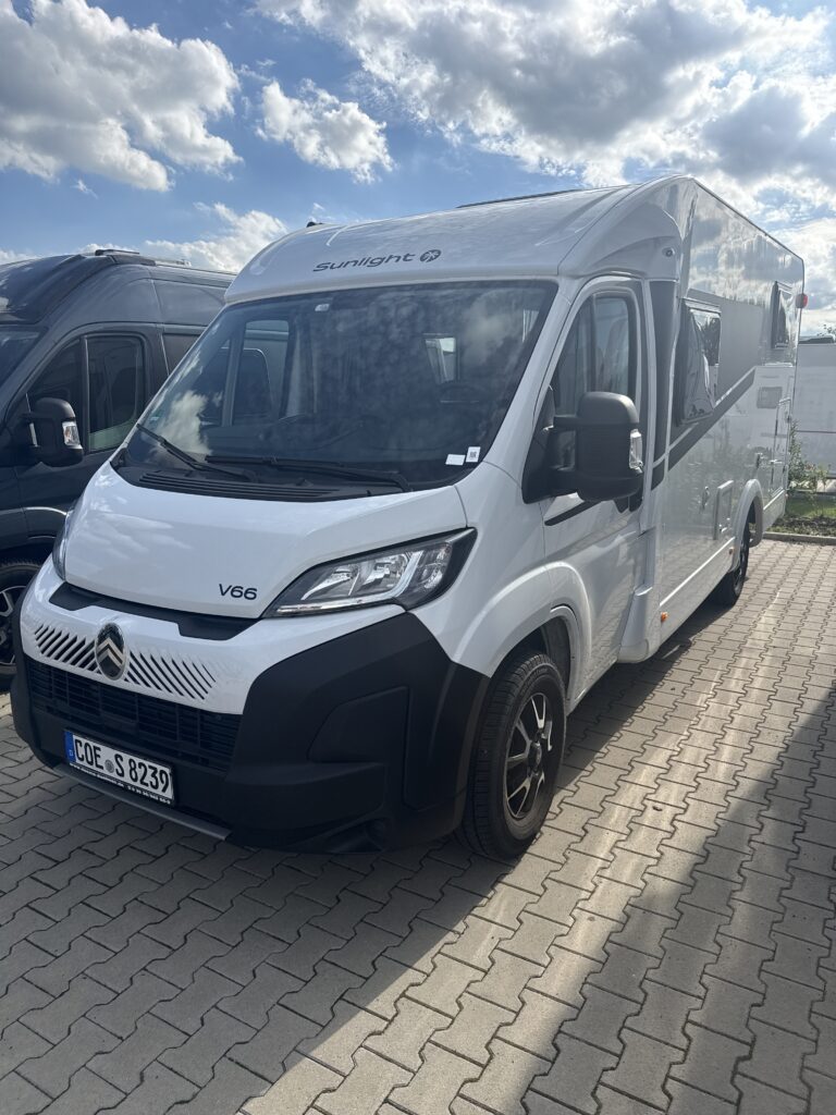 SUNLIGHT V66 VAN